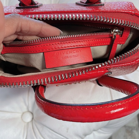 ❗️SOLD❗️Givenchy crocodile red bag mini (authentic) like new - Picture 7 of 7